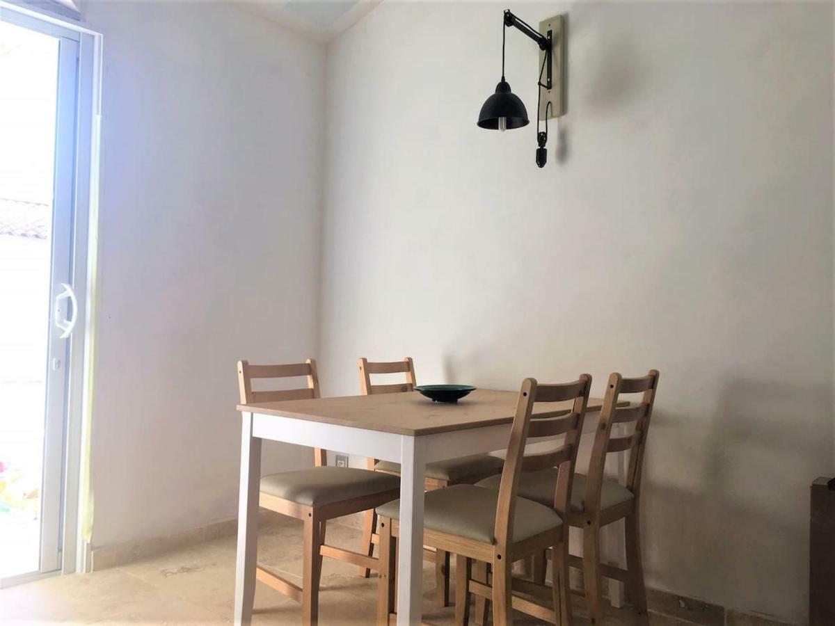 Coquet 2 Pieces Au Calme Avec Piscine Vila Fontvieille Exterior foto